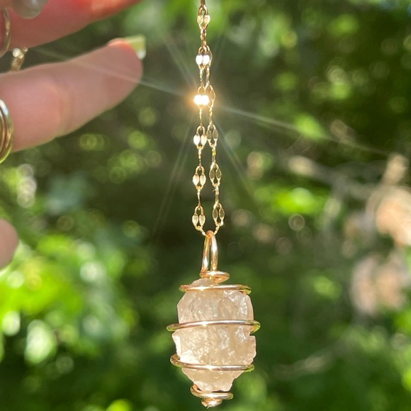 Jewelry - Elestalite Crystal necklace